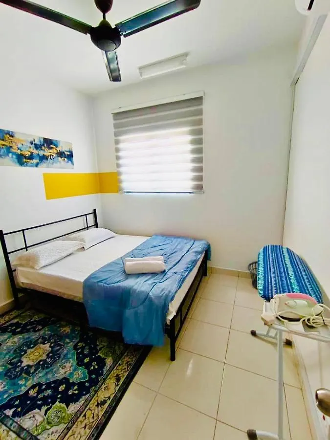 Af Homestay 3 Bedrooms 15Mins To Klia Free Wifi Netflix Sepang Apartment